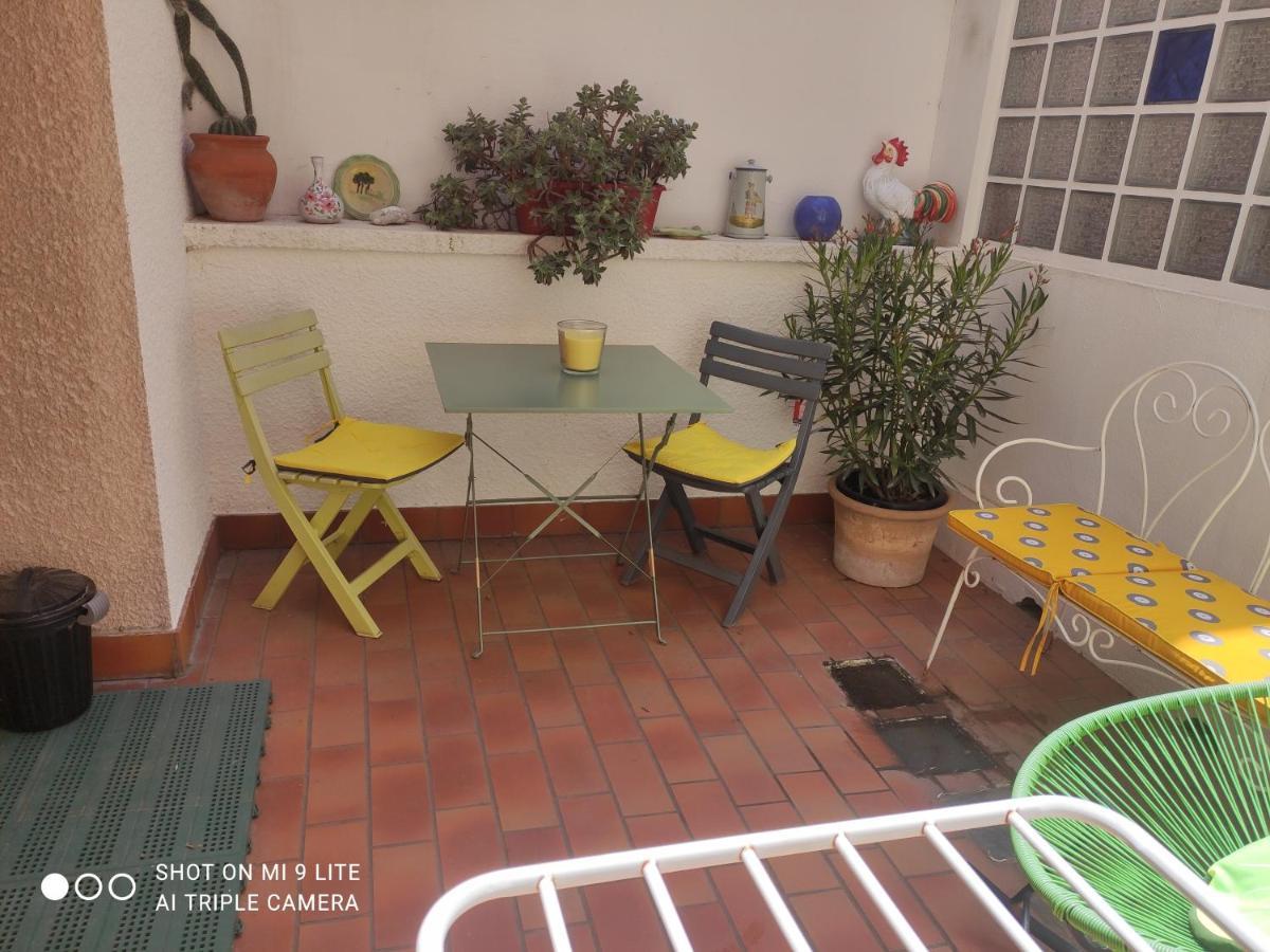 Grande Chambre Avec Garage Dans Quartier Historique Perpignan Exteriör bild